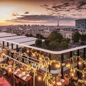 Novotel Porte Versailles Szálloda