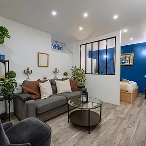 Apartment Elegant And Cosy 2/3 - Heart Of, Paris