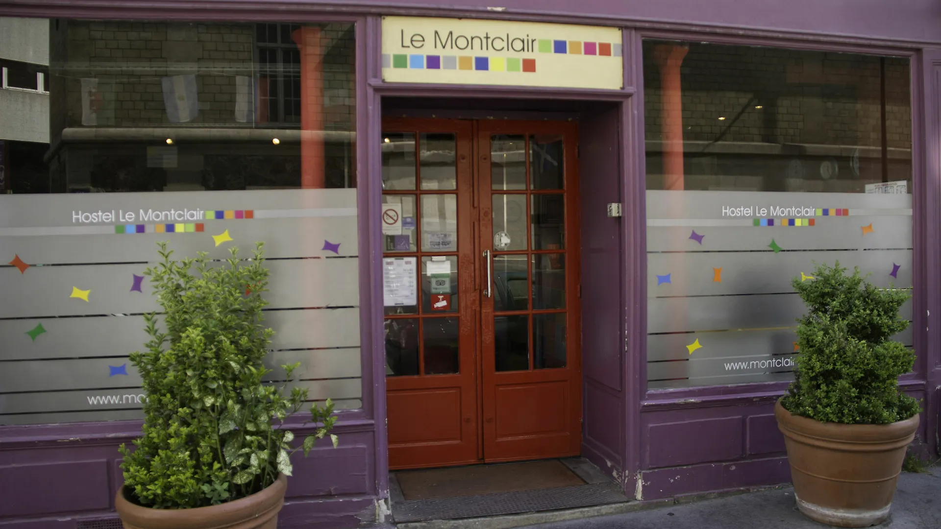 Le Montclair Montmartre By River Париж Хостел