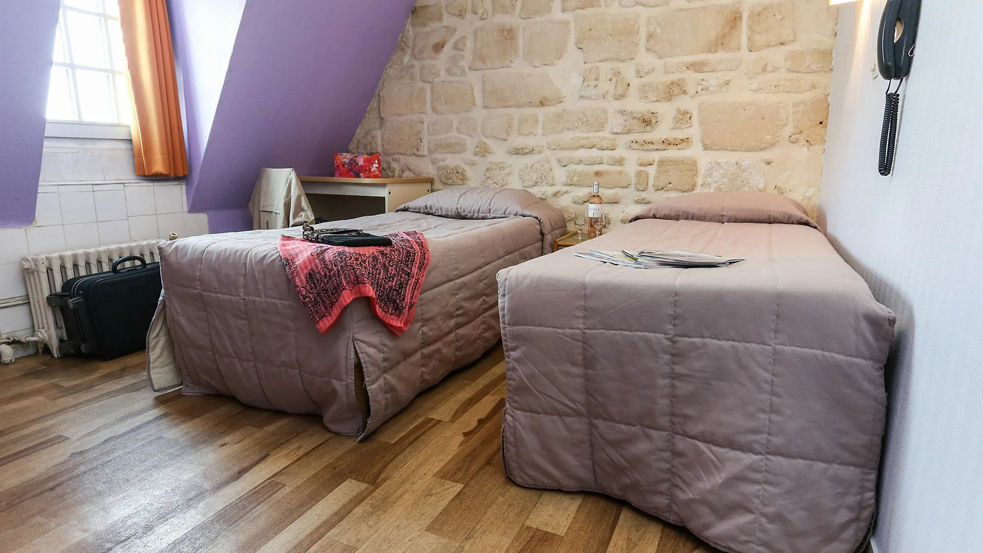Hostel Le Montclair Montmartre By River Paris