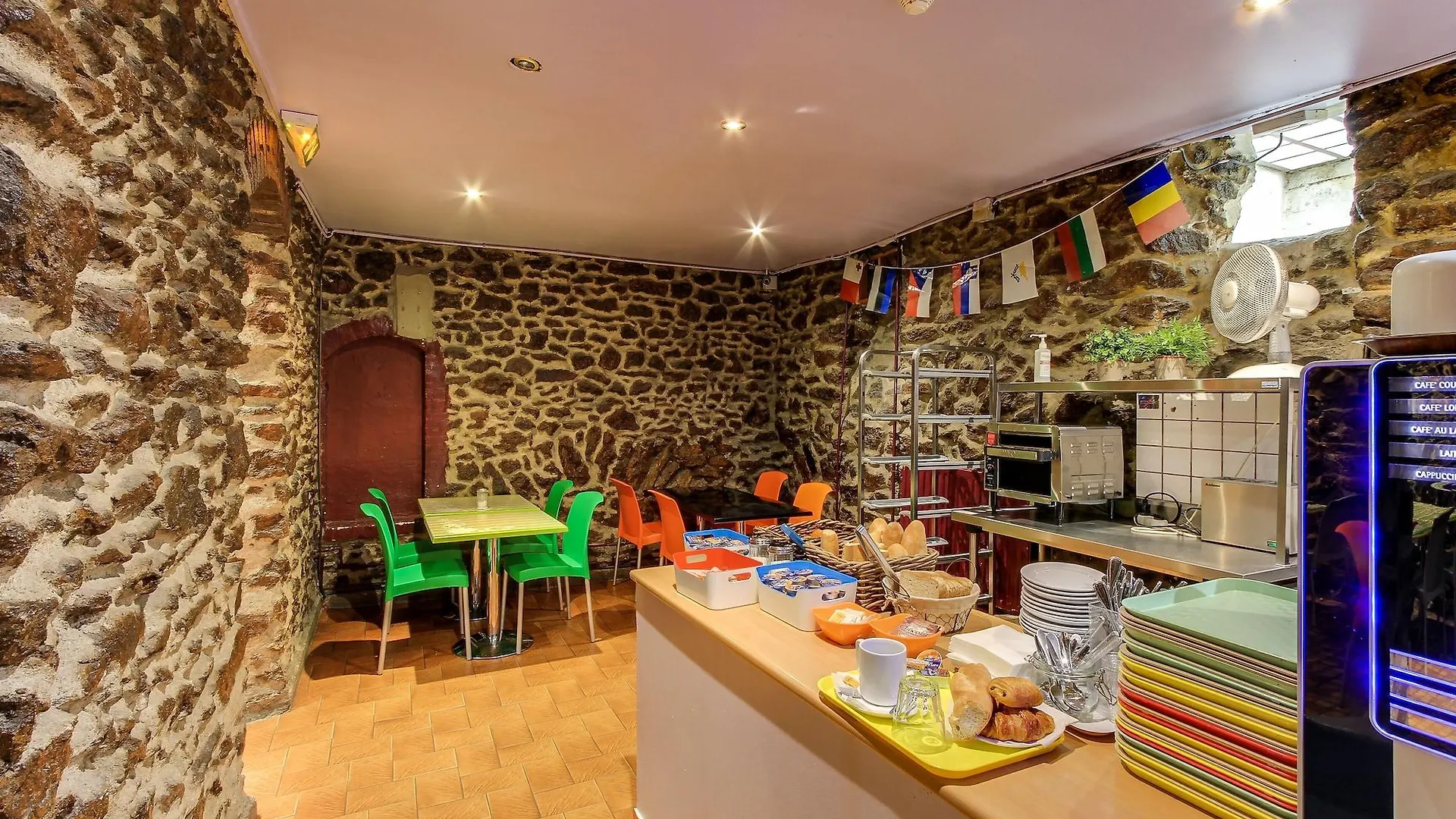 Le Montclair Montmartre By River Paris 0*,  Fransa
